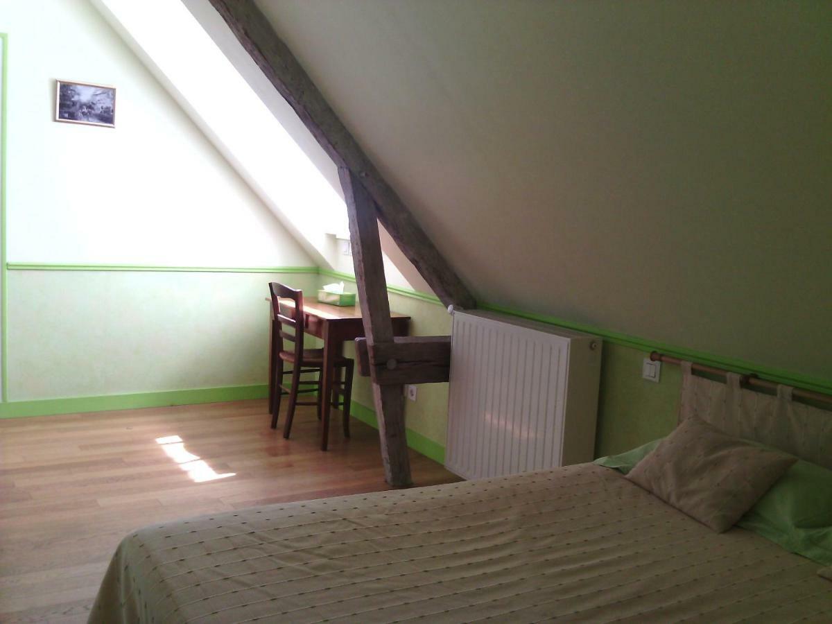 Saint-Etienne-en-Cogles La Roche B&B 외부 사진