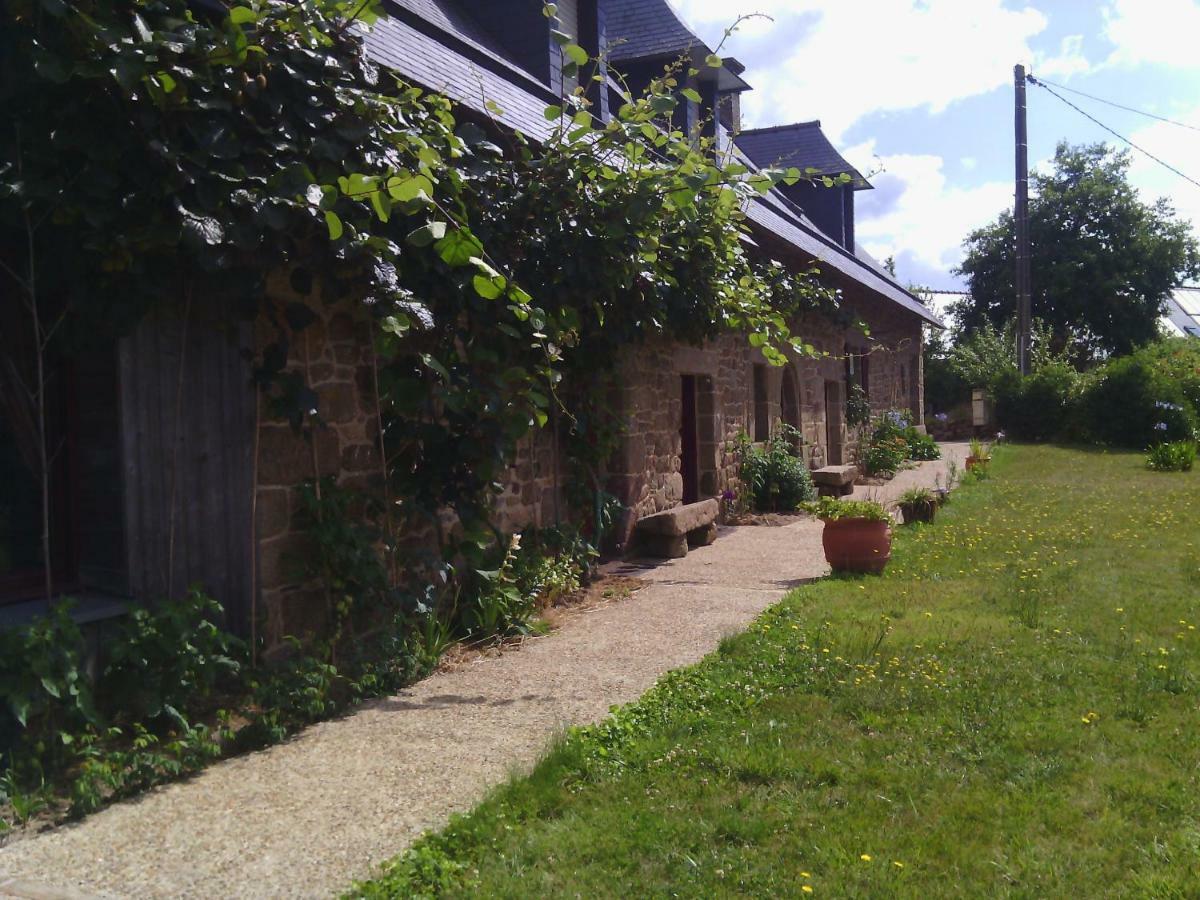 Saint-Etienne-en-Cogles La Roche B&B 외부 사진