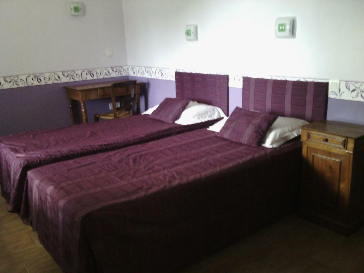 Saint-Etienne-en-Cogles La Roche B&B 외부 사진