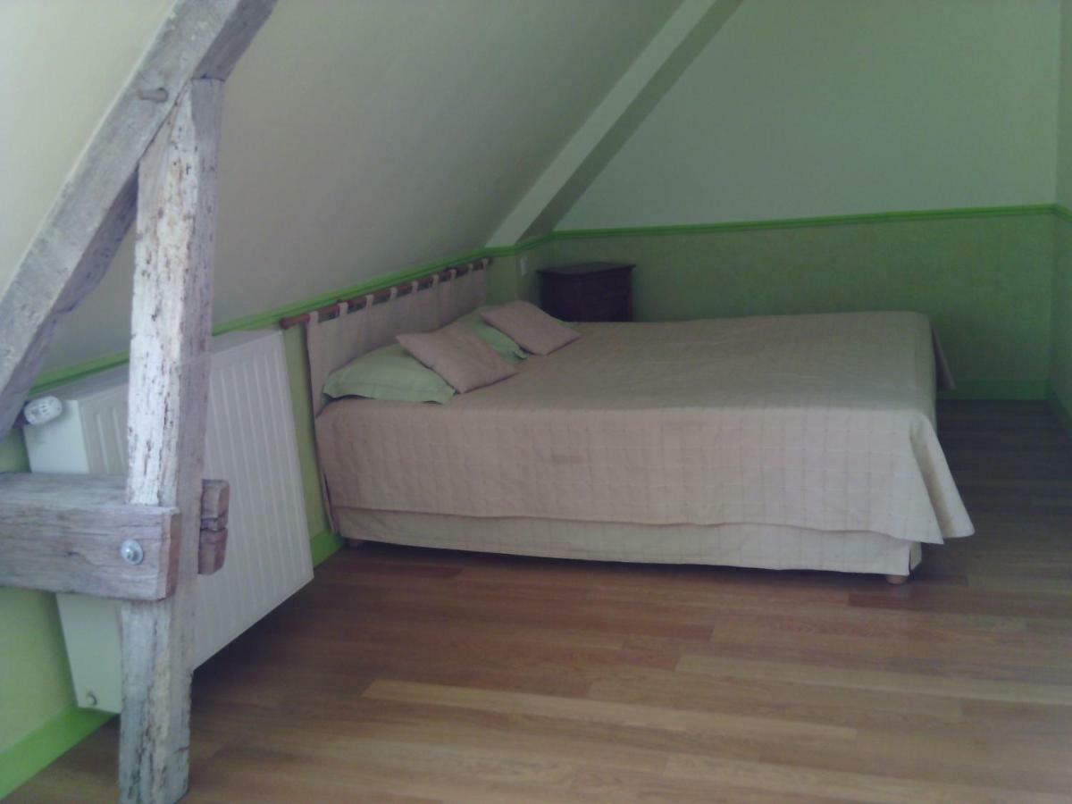 Saint-Etienne-en-Cogles La Roche B&B 외부 사진