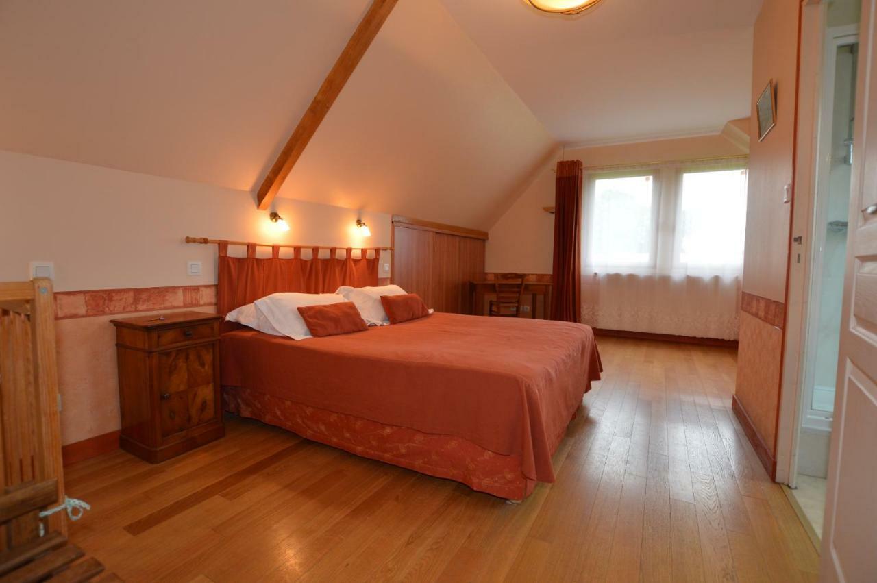 Saint-Etienne-en-Cogles La Roche B&B 외부 사진