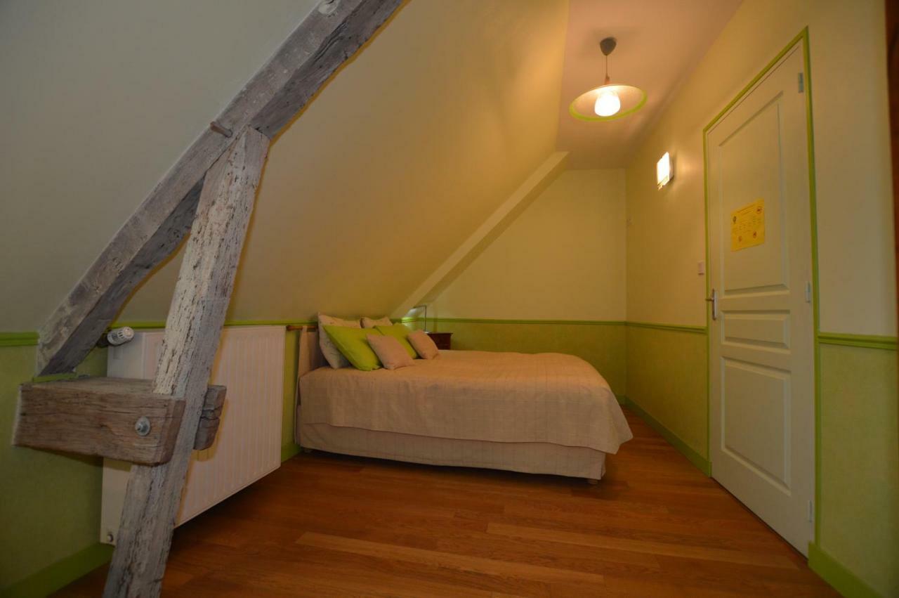Saint-Etienne-en-Cogles La Roche B&B 외부 사진